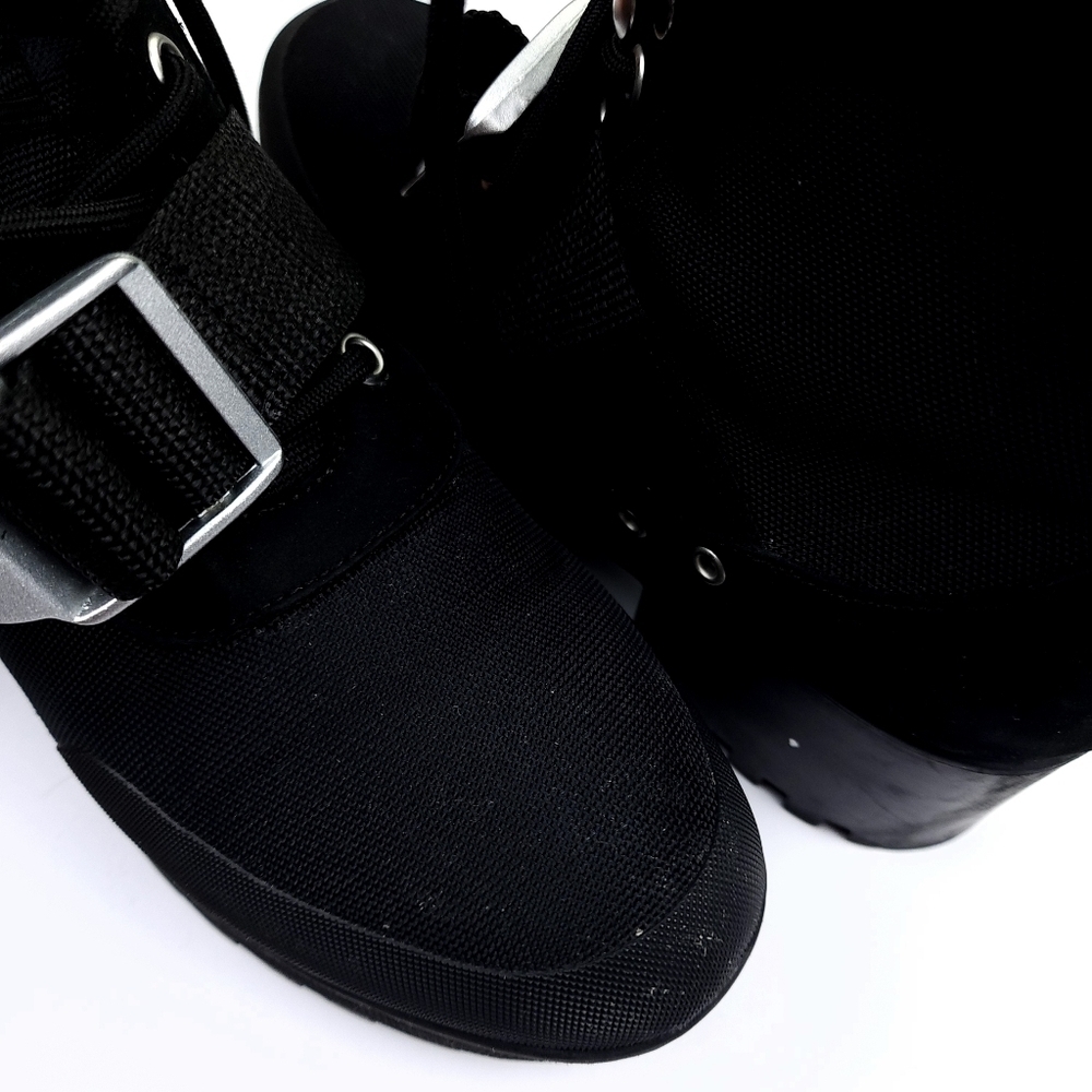 Steve Madden Sz 8.5m Black Platform Boots - Picture 3 of 13